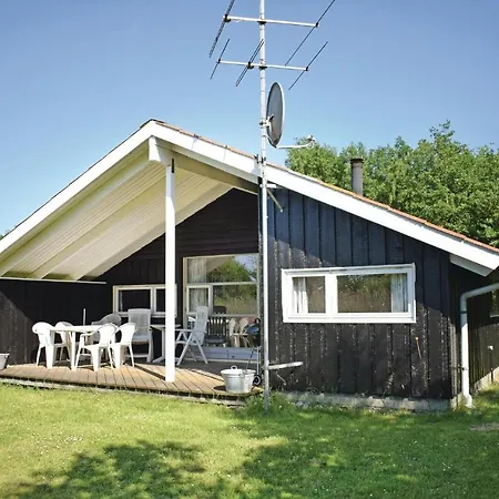 Holiday Home Fasanvej Humble XII * Humble
